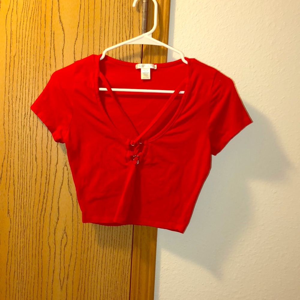 Crop top